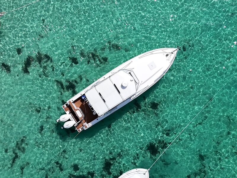 Contender 38 center console charter Puerto Rico
