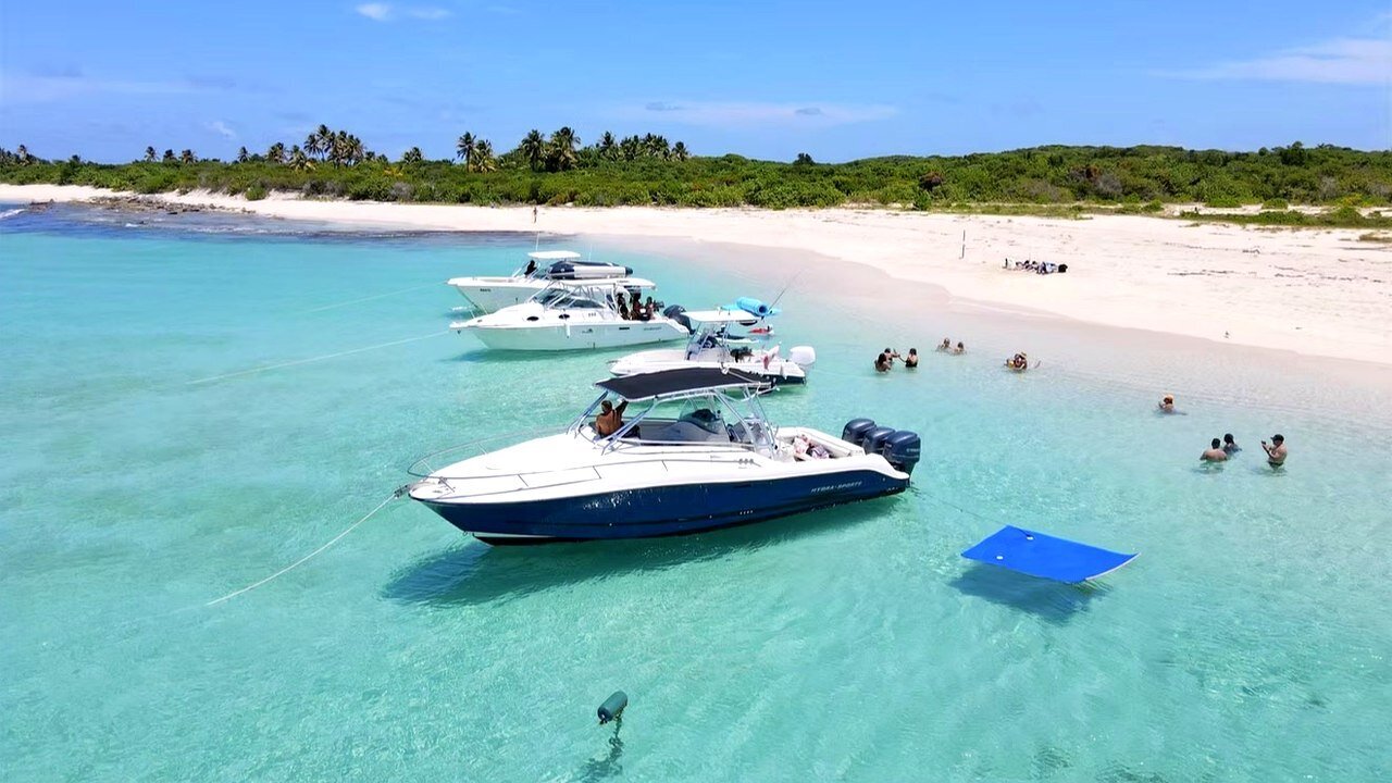 Hydra Sport 38ft Private Boat Charter Puerto Rico