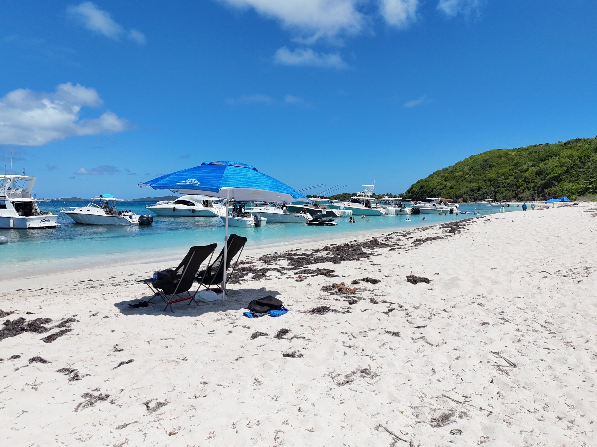 Island hopping private boat tour from Fajardo marina