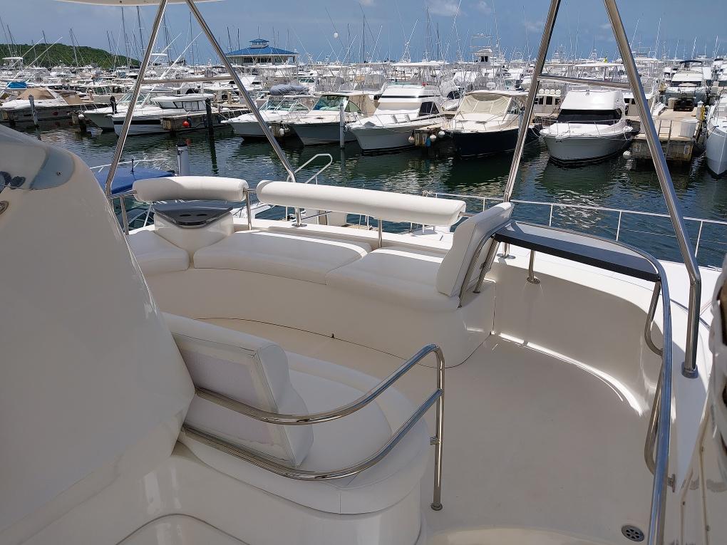 Power Catamaran deck Fajardo